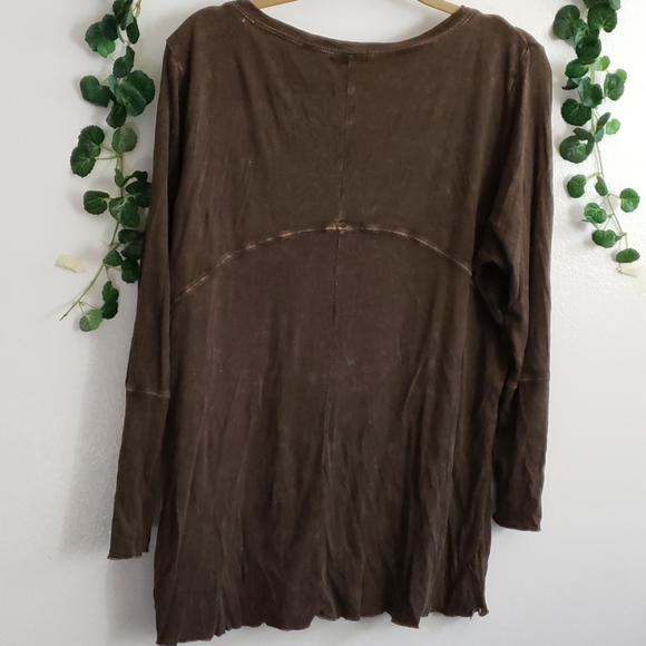 One World Live and Let Live Top - Picture 7 of 8